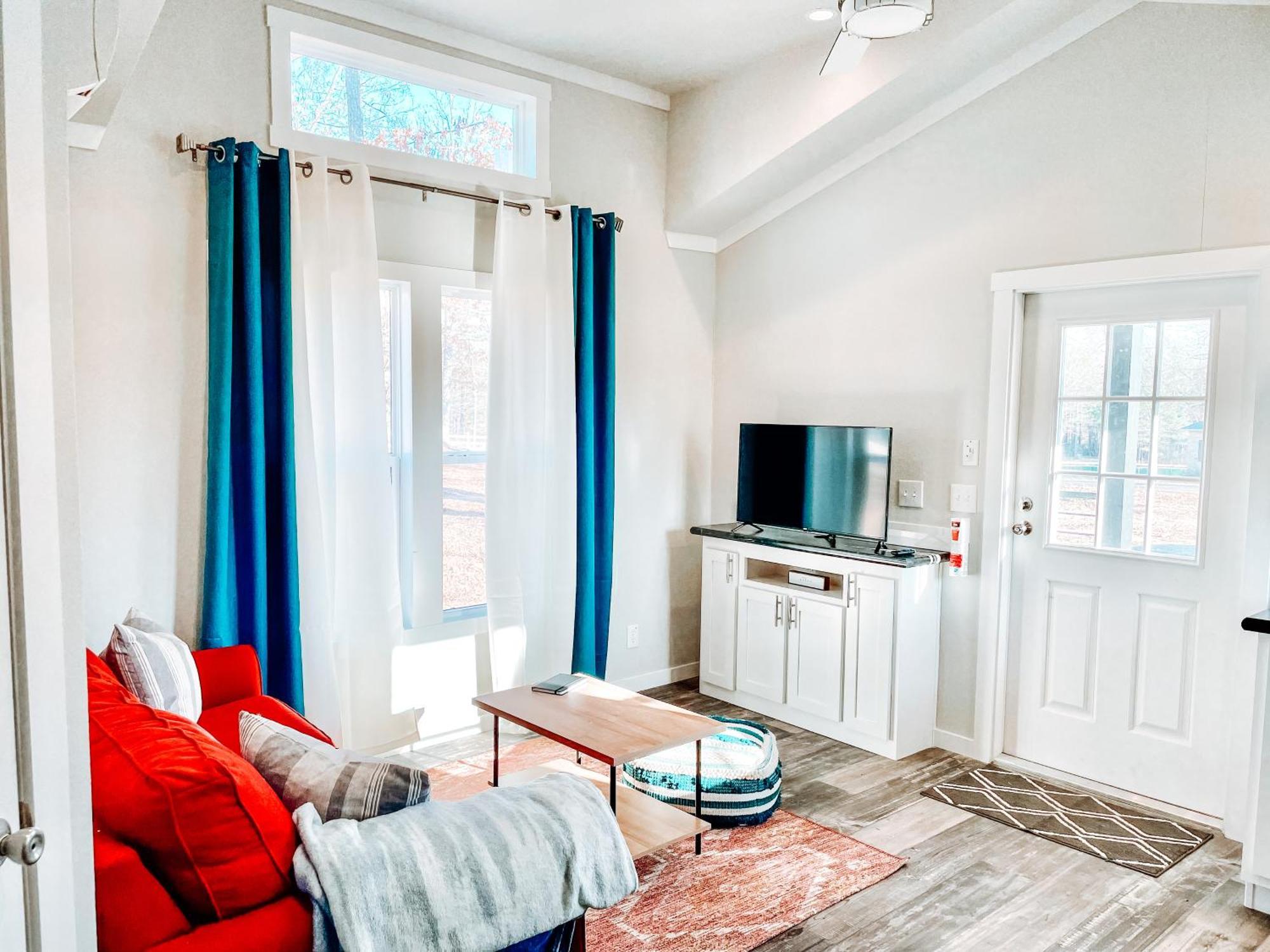 Private Tiny Home Royal Ridge Getaway Dış mekan fotoğraf